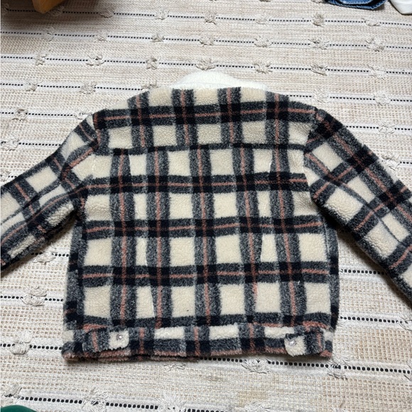 SOLD - Picture 3 of 4